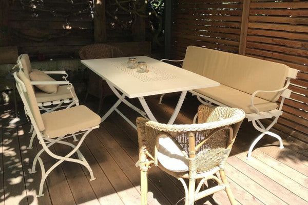 Cojines de exterior para bancos y asientos de terraza.